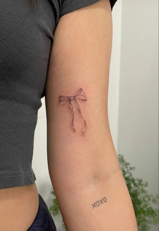 dainty tattoos