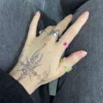 hand tattoos for women