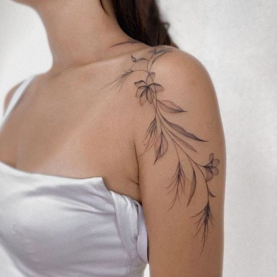 Empower Your Style with Stunning Shoulder Tattoos for Women