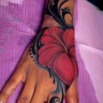 hand tattoos for women