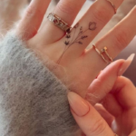 hand tattoos for women