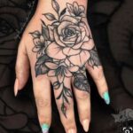 hand tattoos for women