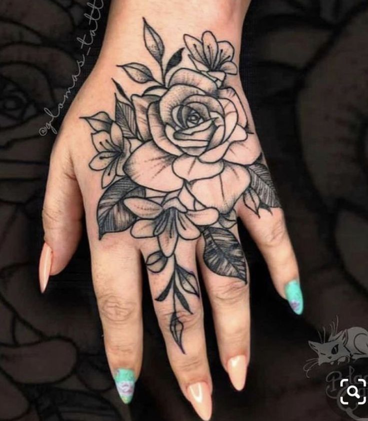 hand tattoos for women