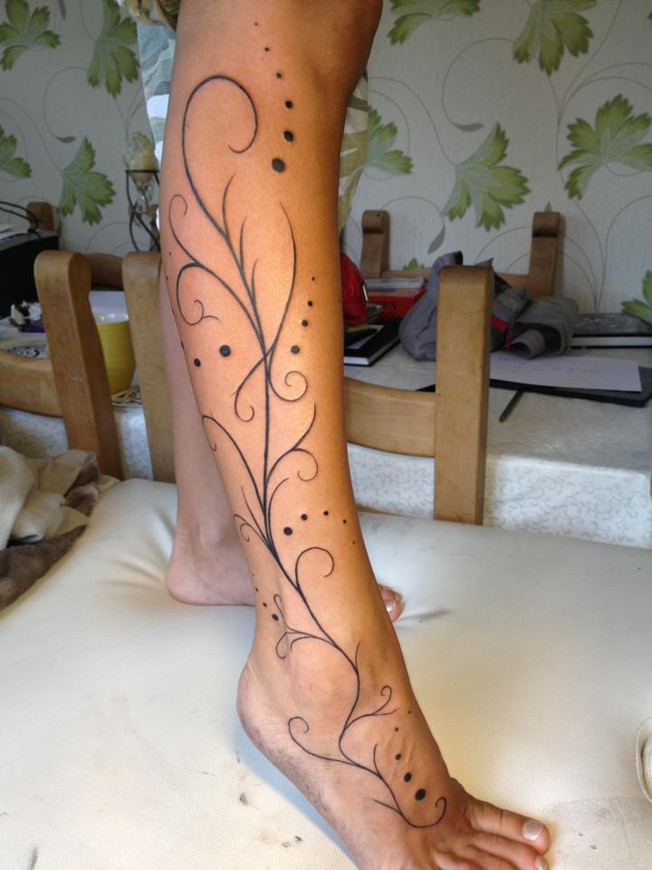 tattoo on leg