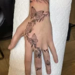 hand tattoos for women