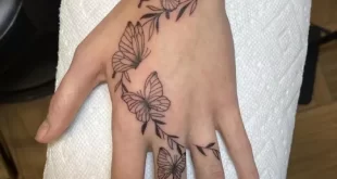 hand tattoos for women