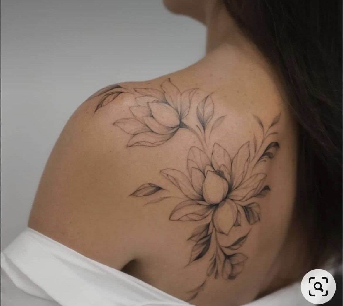 Exploring the Beauty and Meaning of Shoulder Tattoos for Women