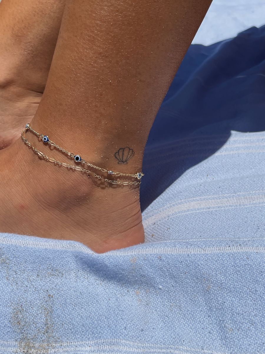 Exploring the Beauty of Dainty Tattoos: A Delicate and Elegant Trend