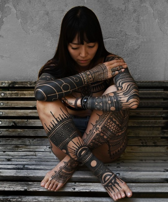 Exploring the Beauty of Leg Tattoos for Women