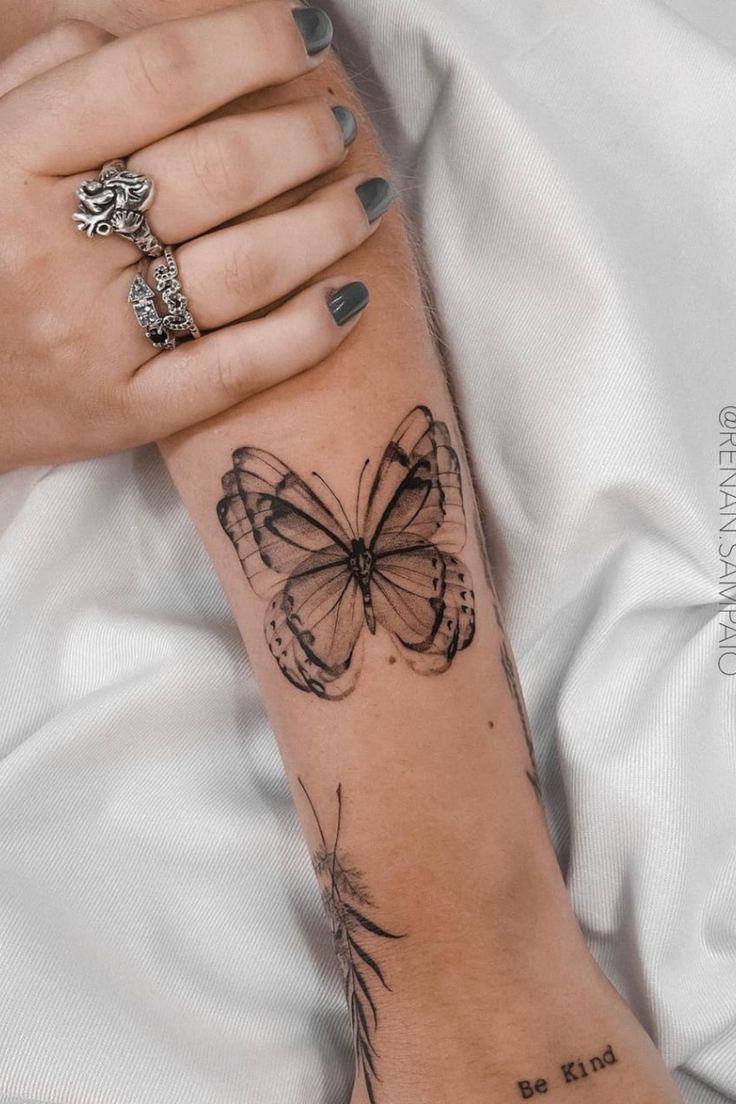 Exploring the Beauty of Wrist Tattoos for Women