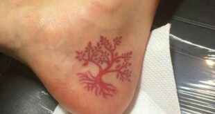 foot tattoo