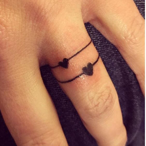 Exploring the Trend of Tattoo Rings: A Modern Twist on Traditional Jewelry