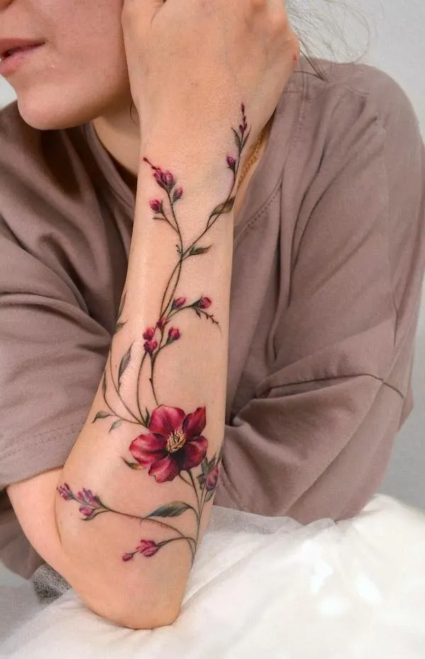 Exploring the World of Feminine Tattoos: Empowering Art for Women