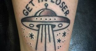 alien tattoo