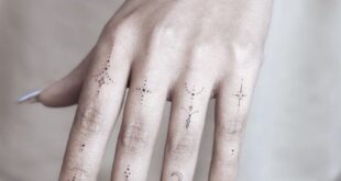 finger tattoos