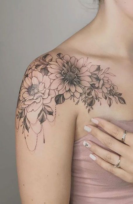 Feminine and Bold: The Rise of Shoulder Tattoos for Women