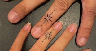 finger tattoos