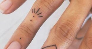 finger tattoos