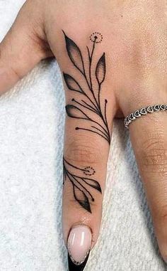 Finger Tattoos: The Ultimate Guide to Ink on Your Digits