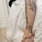 tattoo leg