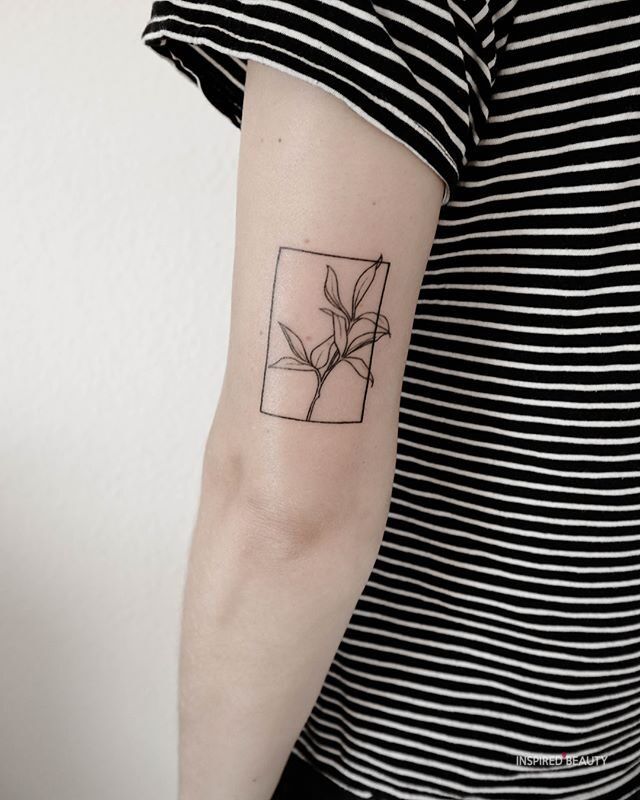 Minimalistic Ink: The Beauty of Simple Tattoos