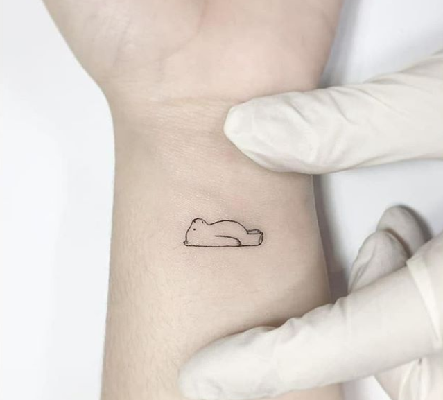 Minimalistic Ink: The Beauty of Simple Tattoos