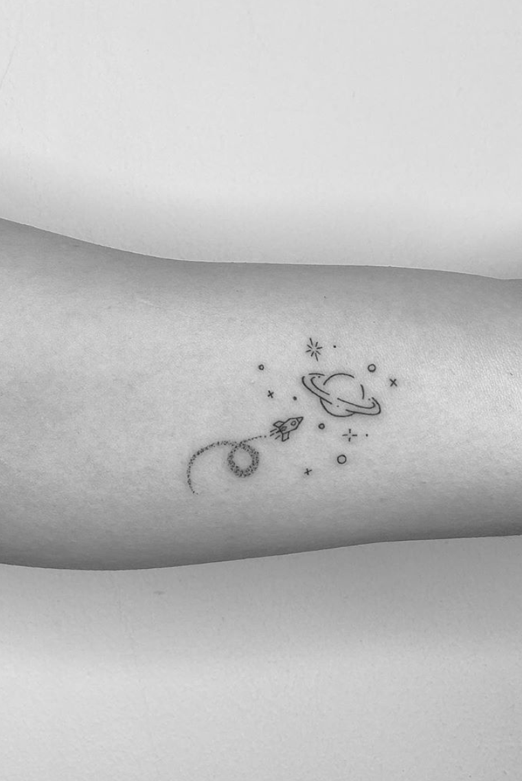 Minimalistic Magic: Embracing the Beauty of Simple Tattoos