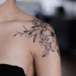 shoulder tattoos for women