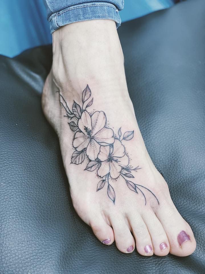 foot tattoo