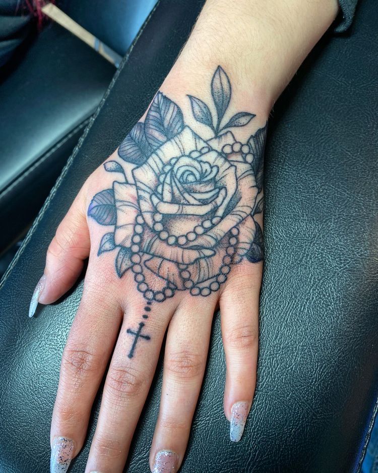 The Beauty and Meaning of Hand Tattoos for Women: A Guide to Stylish and Elegant Designs