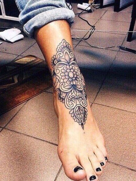 foot tattoo