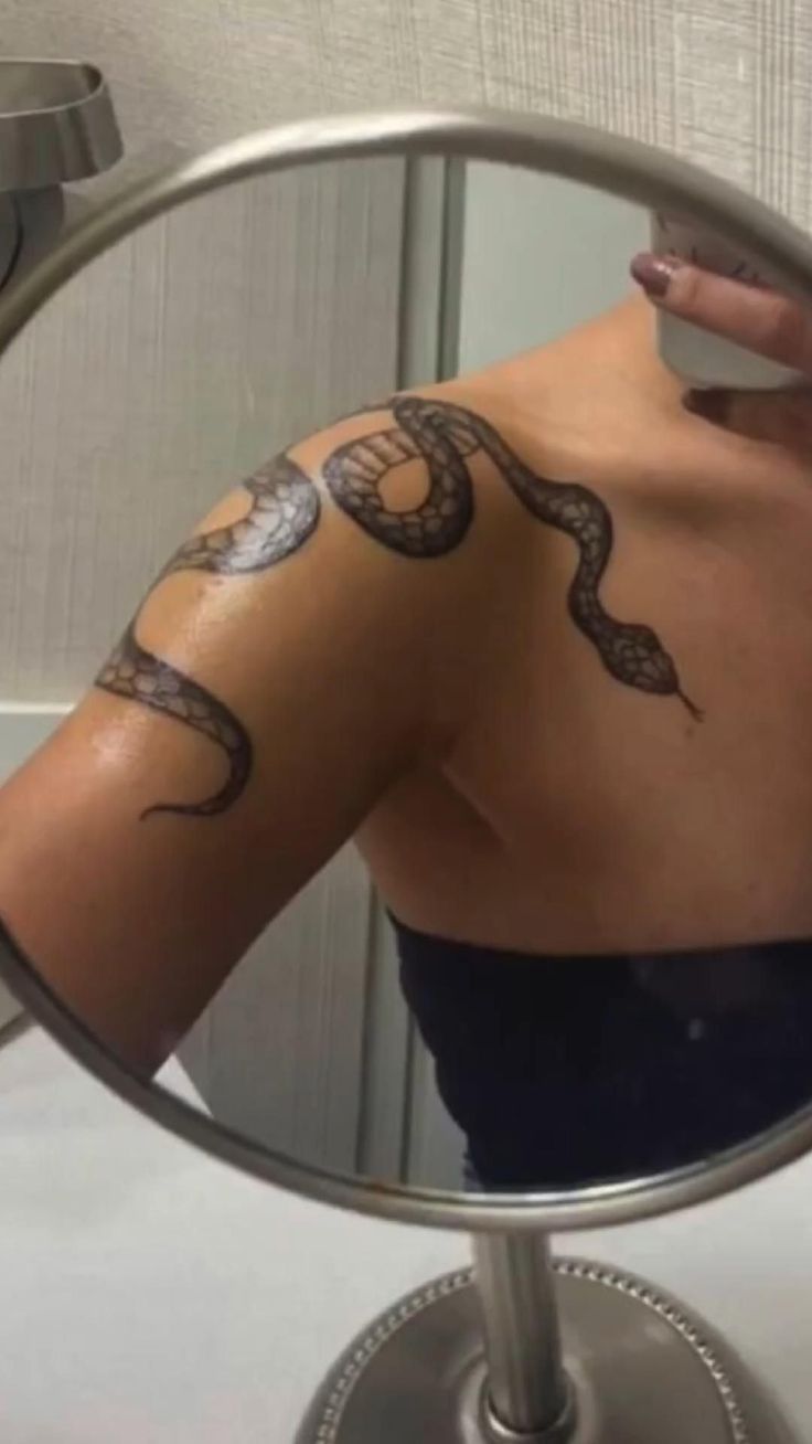 The Beauty and Power of Shoulder Tattoos for Women: A Guide to Stylish and Meaningful Ink