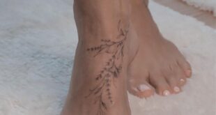 foot tattoo