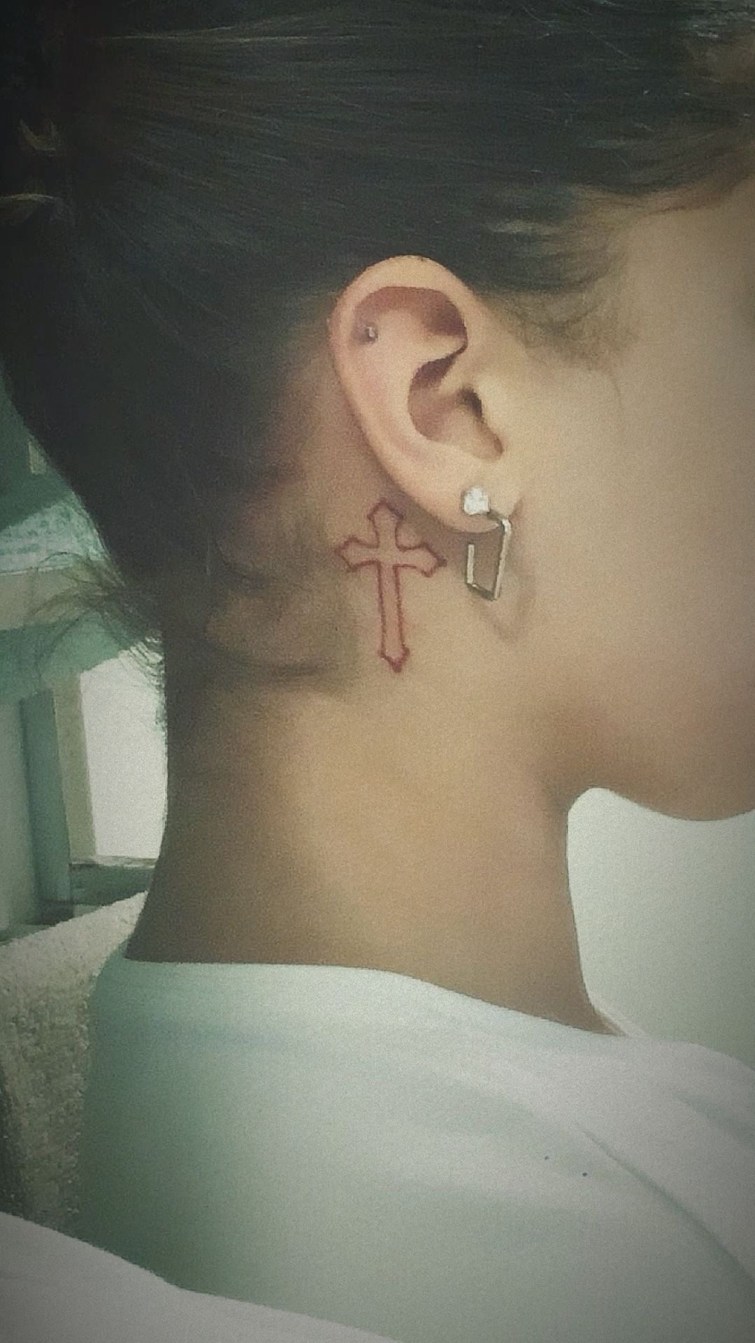 The Bold Statement: Tattoo Behind the Ear