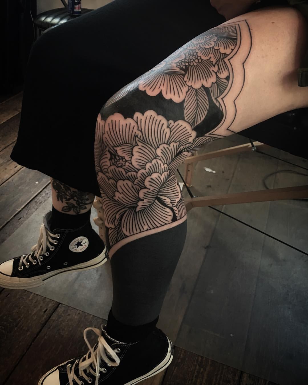 The Bold and Beautiful Trend of Blackout Tattoos: A Modern Take on Body Art