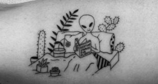 alien tattoo