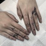 finger tattoos