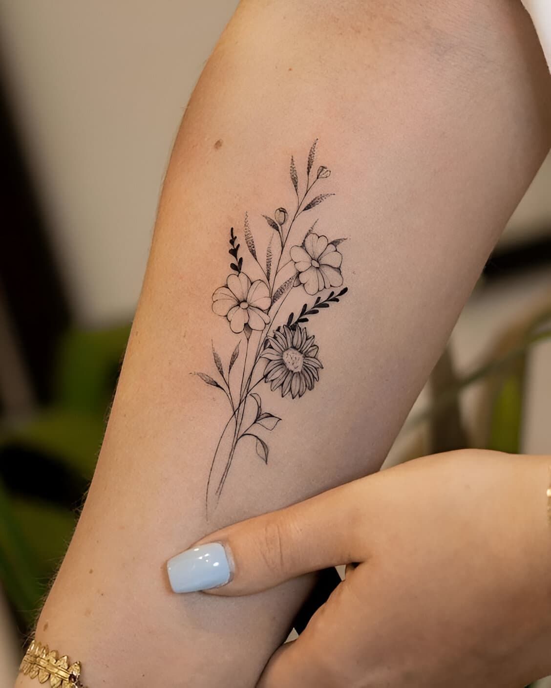 The Language of Flowers: Exploring the Beauty and Symbolism of Flower Tattoos