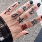 finger tattoos