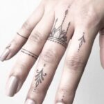 finger tattoos