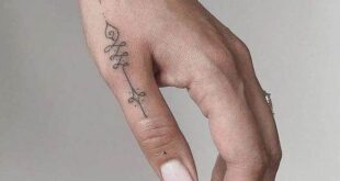 finger tattoos