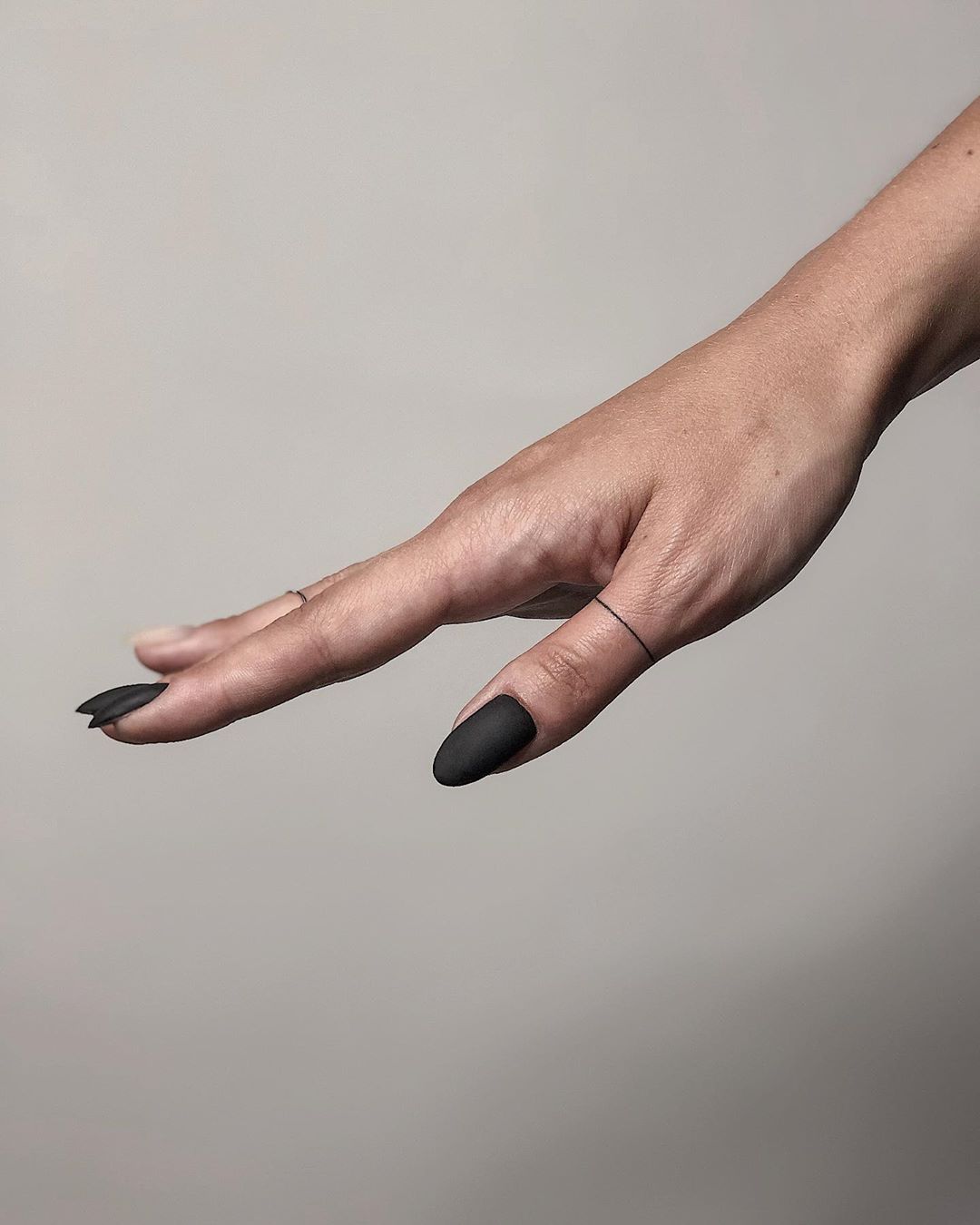 The Rise of Finger Tattoos: The New Trend in Body Art