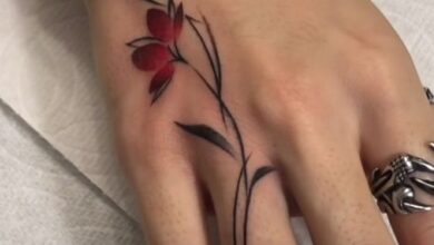 tattoo hand