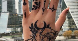 hand tattoos