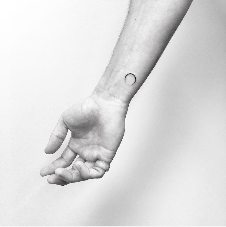 tattoo minimal