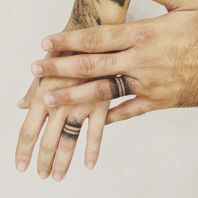 The Rise of Tattoo Rings: A Fashionable Alternative to Traditional Jewelry