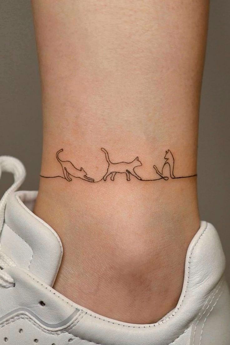 The Rise of Tiny Tattoos: Minimalist Ink Making a Major Impact