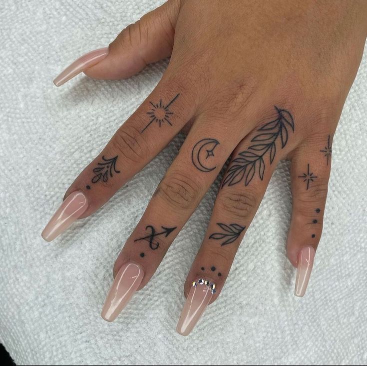 tattoo hand