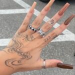 hand tattoos for women