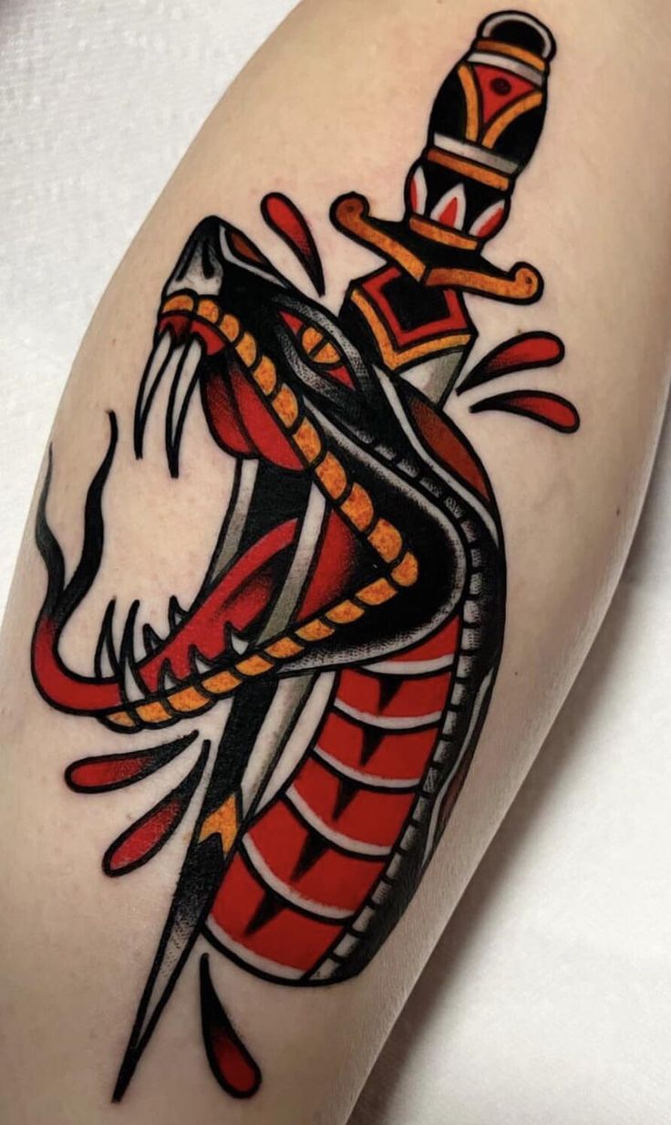 The Timeless Art of Traditional Tattooing: Exploring the Roots and Techniques of this Ancient Practice